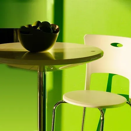 Lemon Avignon Hotel